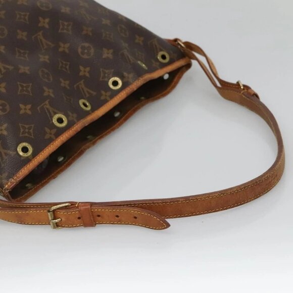 LOUIS VUITTON Monogram Petit Noe Shoulder Bag - Picture 7 of 16